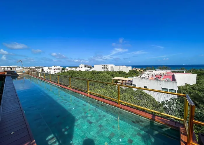 Apartment Rooftop With Ocean View And Pool